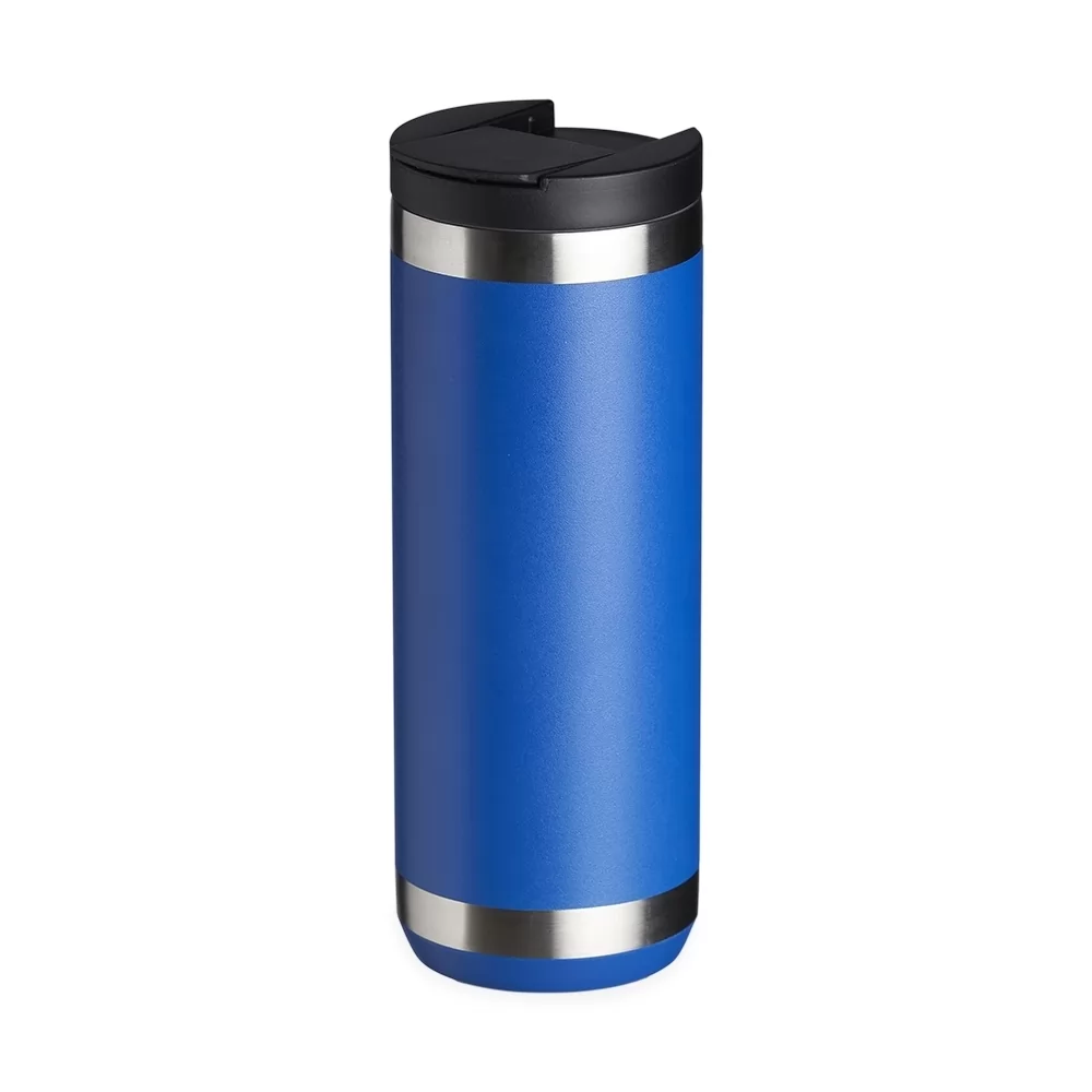 Copo térmico de inox 550ml na cor azul com tampa preta e detalhes metálicos em fundo branco