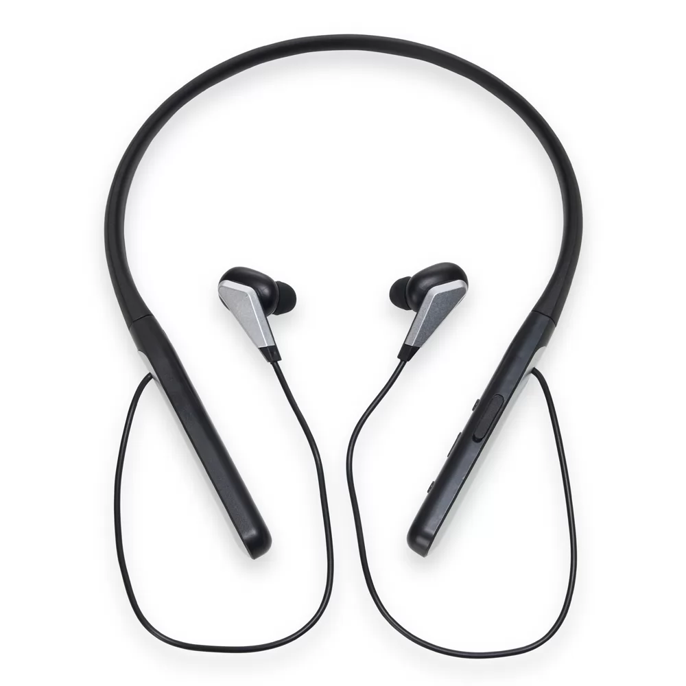 Fone de ouvido bluetooth de pescoço preto com detalhes em prata sobre fundo branco