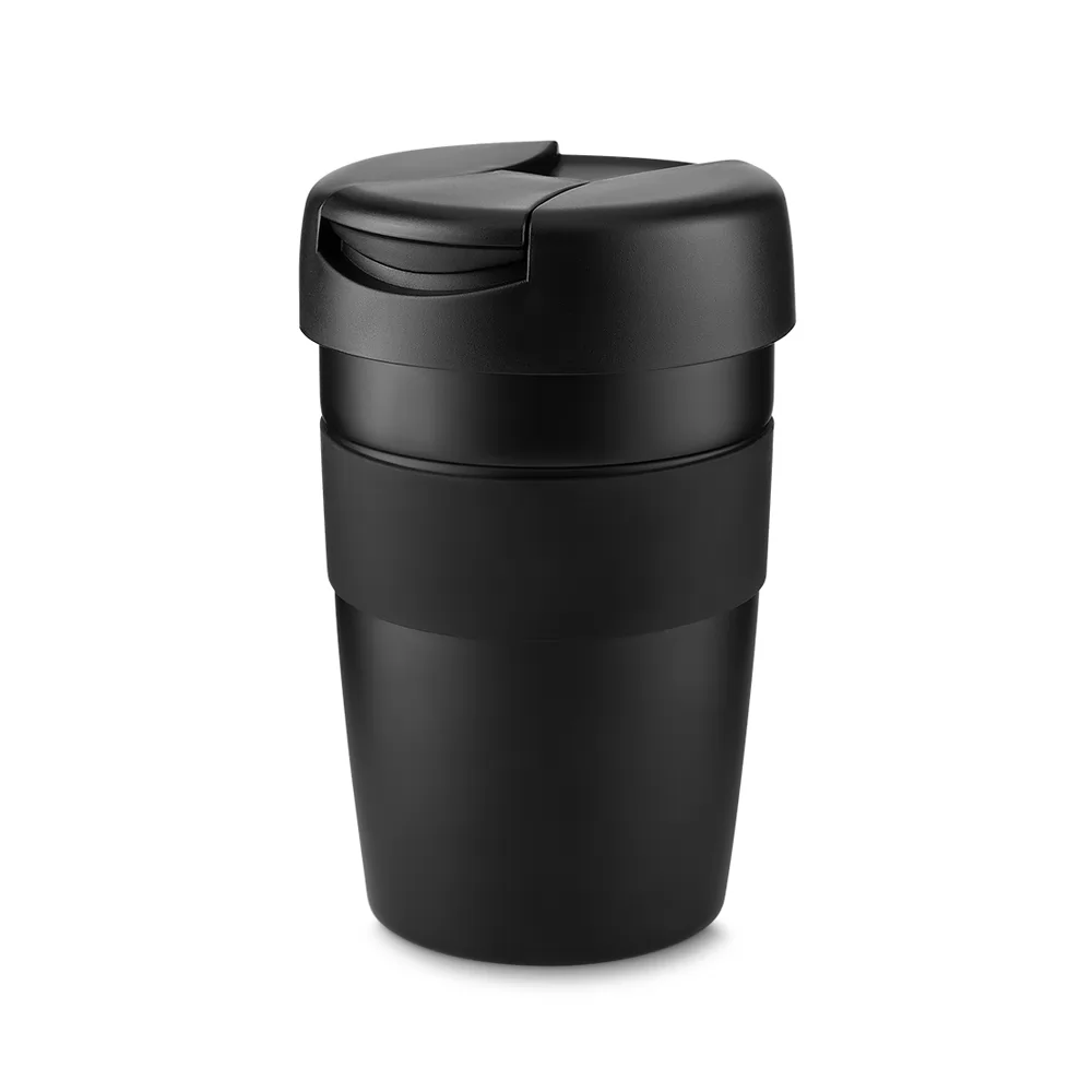 Caneca inox parede dupla 350ml preta com tampa e faixa de silicone em fundo branco