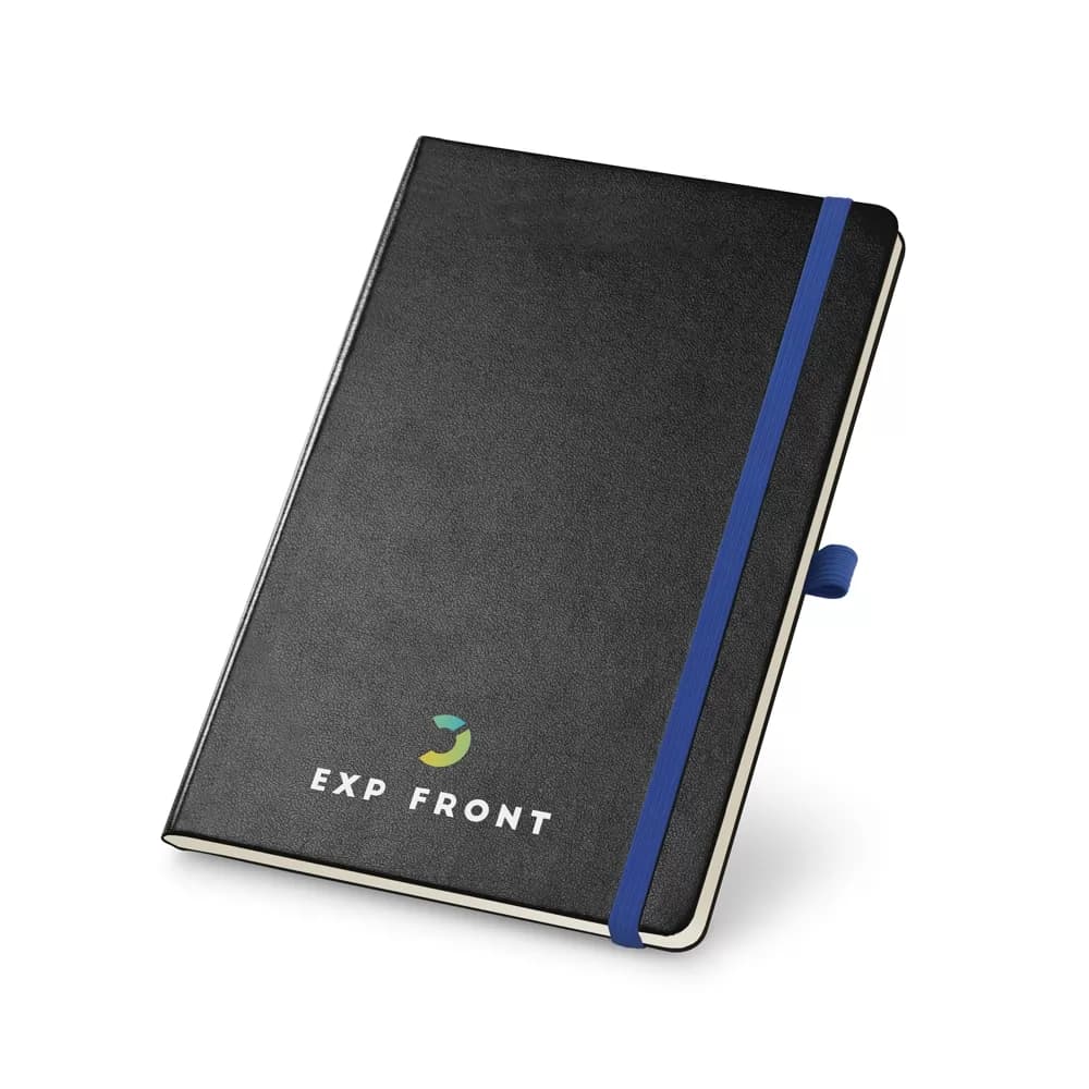 Caderno Capa Dura Rodari preto com elástico azul royal, personalizado com logotipo em fundo branco