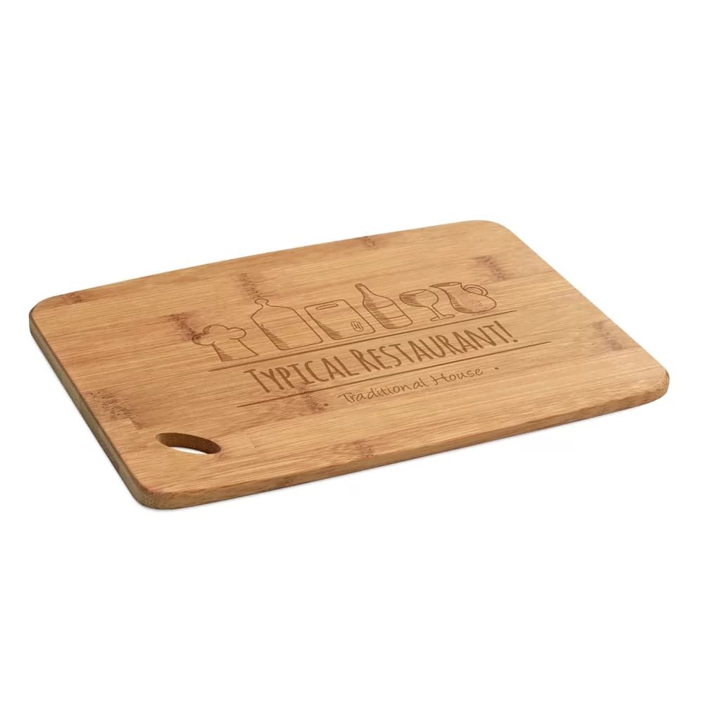 Tábua de queijos Banon em bambu personalizada com gravação, em vista angular sobre fundo branco
