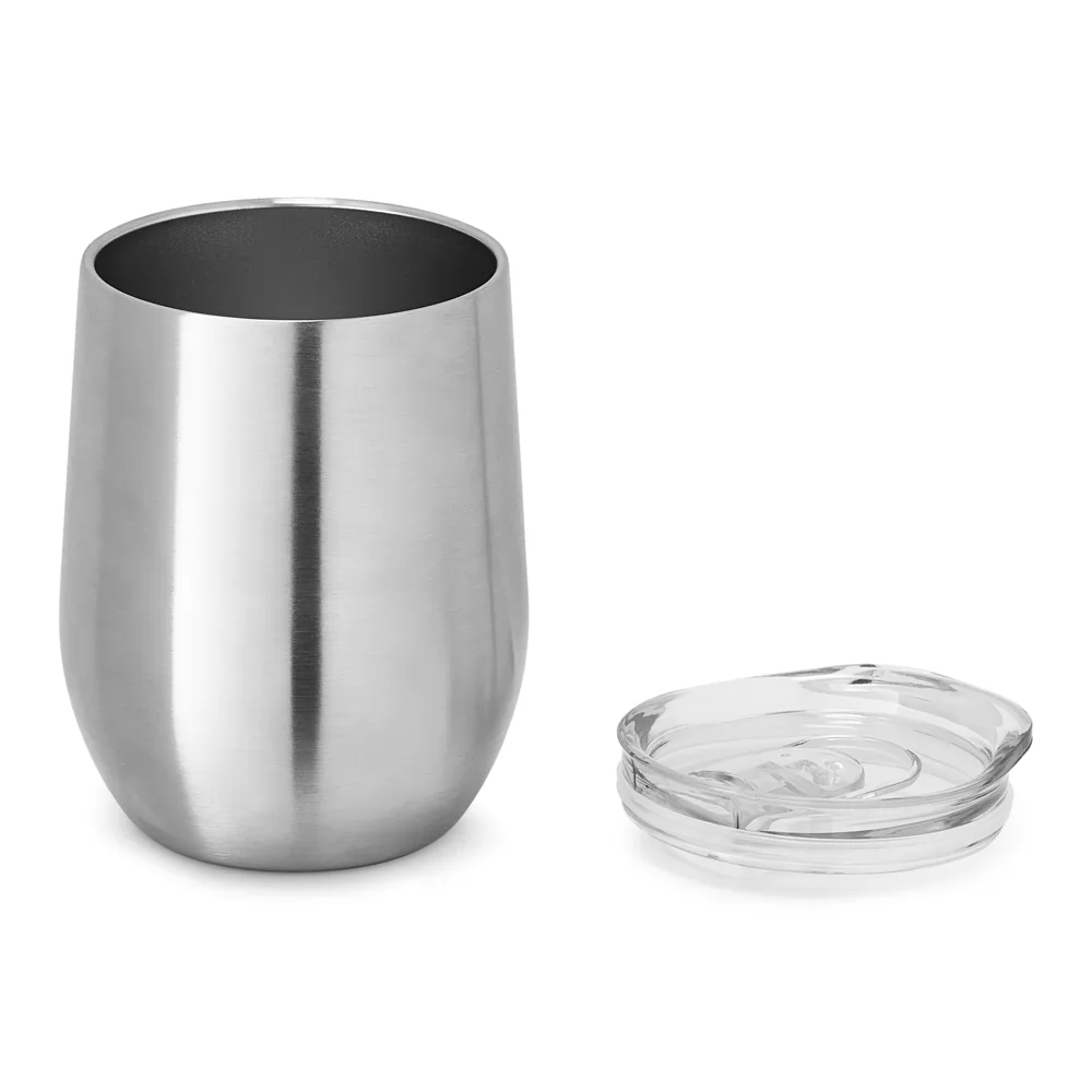 Copo de viagem Ronde em inox prateado com tampa transparente avulsa ao lado em fundo branco